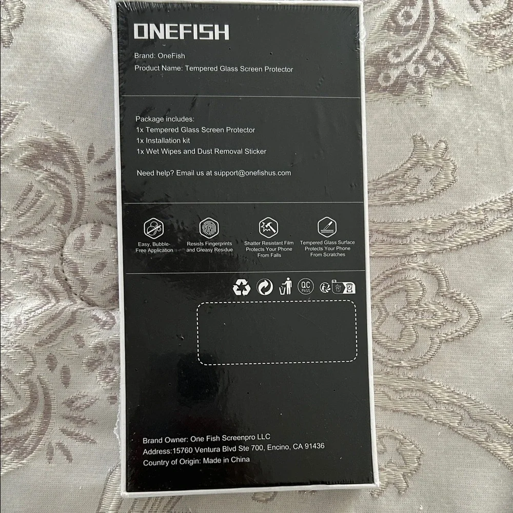 NWT Clear with Bling rhinestones Tempered Glass Screen Protector
